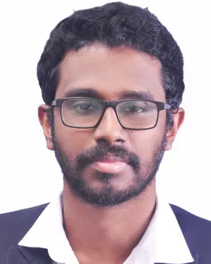 Portrait of Isuru Pinto